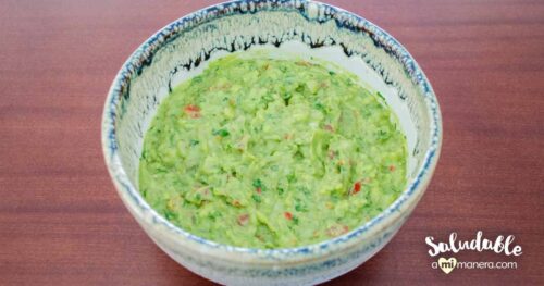 Guacamole con yogurt griego sin grasa