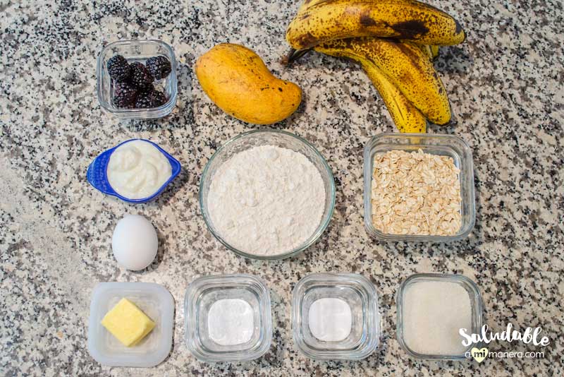 pan de banana con mango y zarzamoras ingredientes