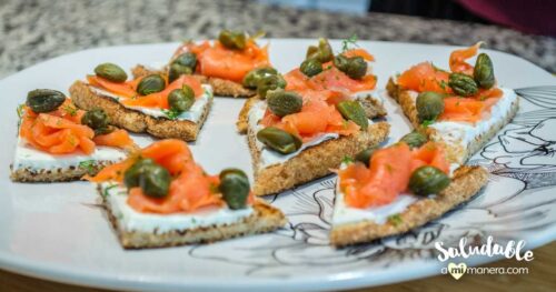 Bocadillos de salmón ahumado