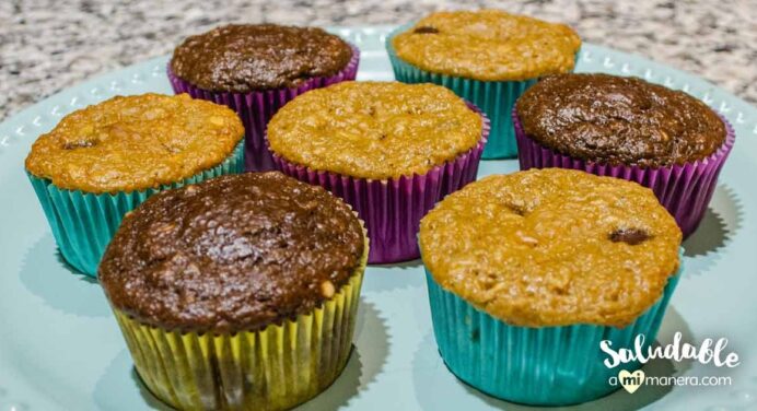 Muffins de banana avena y chocolate